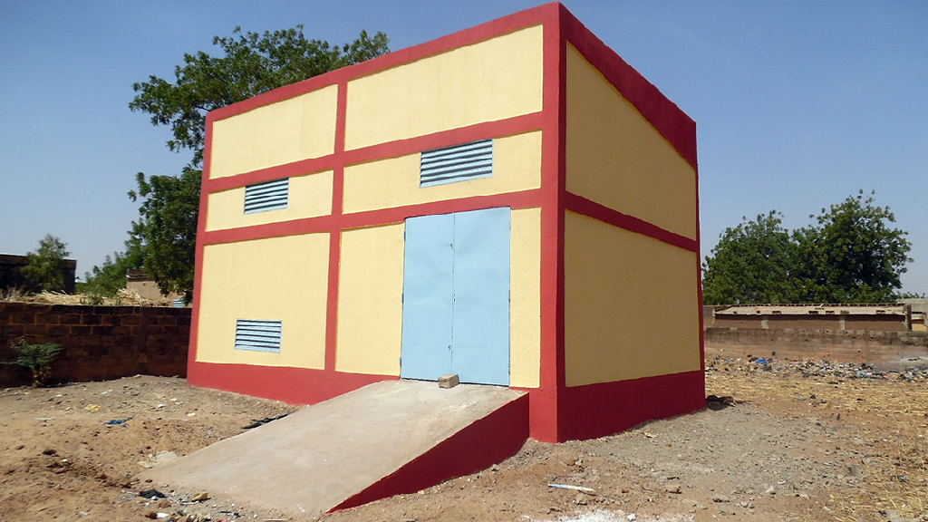 Réalisation de quatre (04) magasins et de quatre (04) aires de séchage dans diverses régions du Burkina Faso au profit du projet riz pluvia